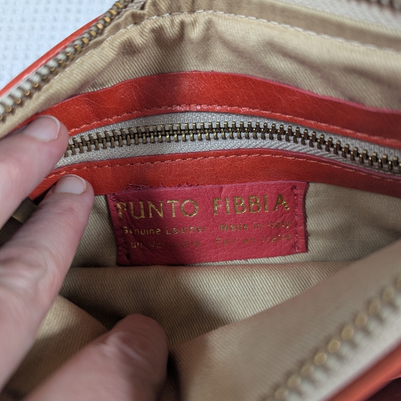 Chic Coral Leather Clutch With Bow Made In Italy - Picture 3 of 4